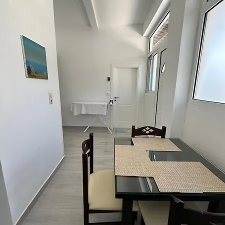 Dadaj * Sarandë