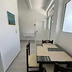 Dadaj * Sarandë