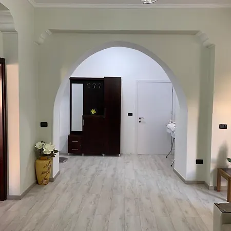 Dadaj Apartment
