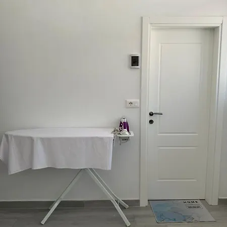 Dadaj Apartment